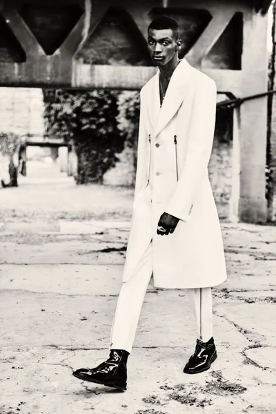 Look 4